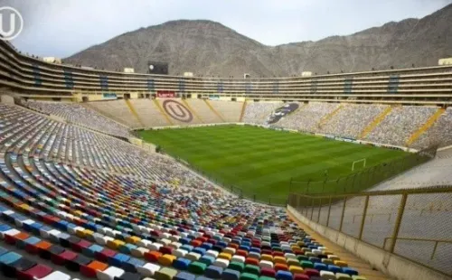 El estadio Monumental de Lima, con capacidad para 80.093 espectadores.