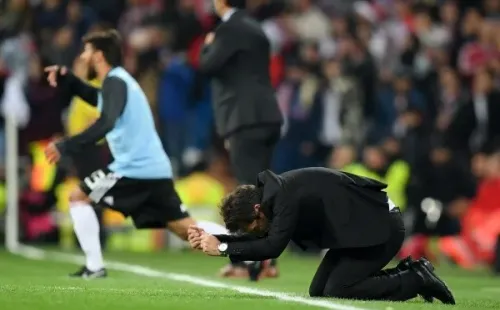 La imagen de la derrota en Madrid, después del 3-1 que marcó el final de su ciclo en Boca.