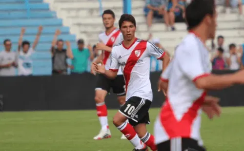Tomás Martínez(13/14 – 14/15). Portó la dorsal 10 en tan sólo cuatro partidos y no logró anotar ningún gol. La usó en la Copa Sudamericana 2014, la cual River se coronó campeón.