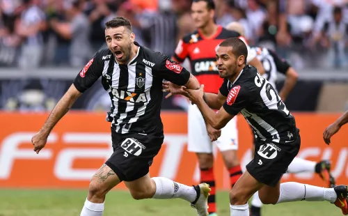 El Oso enfrentó varias veces al Flamengo cuando jubaga en el Botafogo.