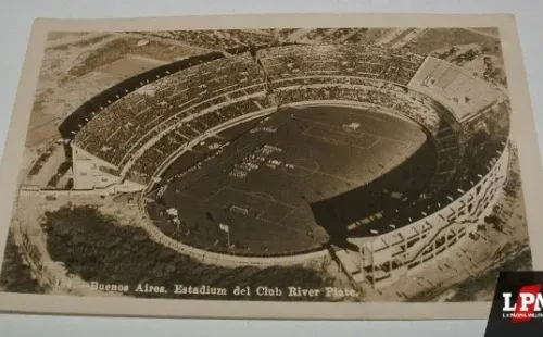 La famosa ‘herradura’. Gracias a la venta de Sívori, el Más Grande cerró el estadio.