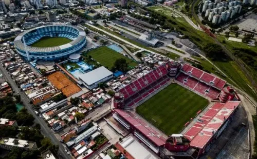 Con Vélez descartado, el Libertadores de América aparece como una opción. ¿El Cilindro también?