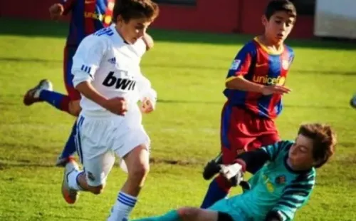 Julián con la camiseta del Real Madrid en su infancia (Instagram)