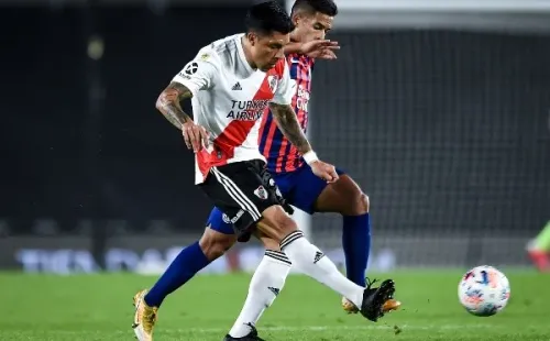 Frente a Colón y Banfield fueron los únicos dos partidos en los que Enzo no jugó los 90 minutos. (Foto: Getty).