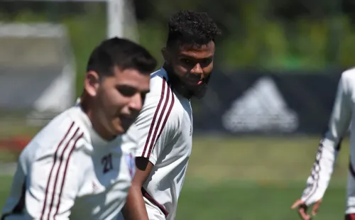 Gutiérrez está realizando una mini pretemporada que lo tendrá en condiciones de jugar dentro de dos semanas. (Foto: Prensa River).