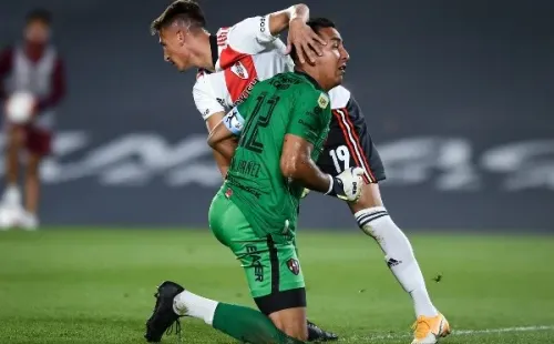 El arquero del Patrón tuvo flojas respuestas en tres de los cinco goles del Millo. (Foto: Getty).