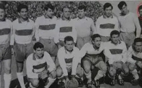 Angelito como DT del Calamar en 1961. (Foto: Llegó Platense Blogspot).