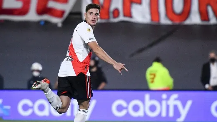 Julián se estrenó en el Millonario a fines de 2018 y, de concretarse su venta a Inglaterra, se irá en junio de 2022. (Foto: Getty).