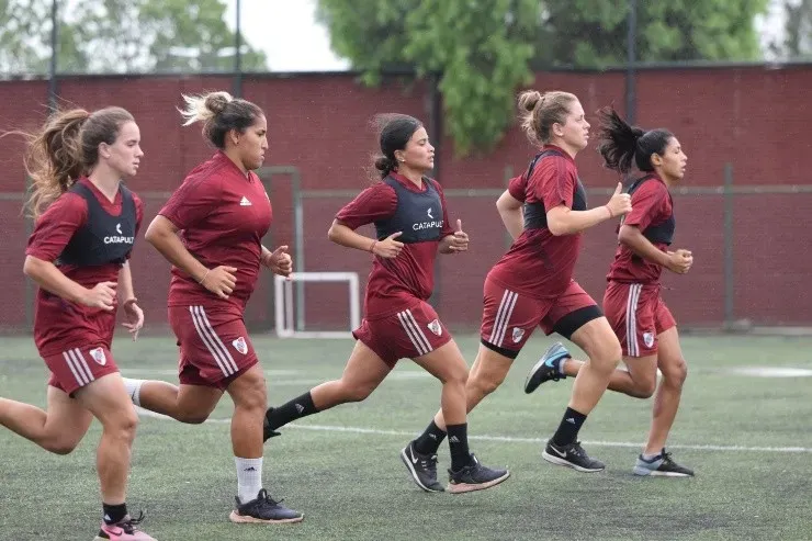 El equipo dirigido por Daniel Reyes se encuentra de pretemporada desde el 17 de enero (Prensa River)