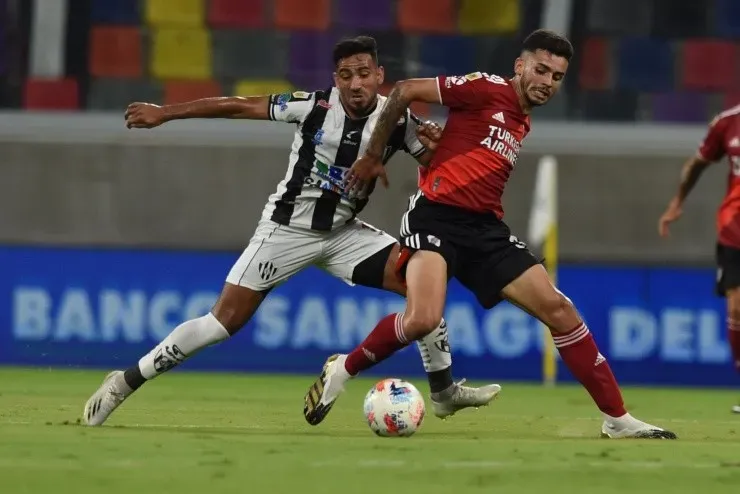 Santiago Simón suma 25 partidos y tres asistencias con River (Prensa River)