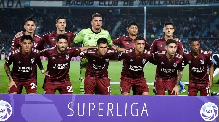 River goleó a Racing 6-1 con la camiseta violeta (Getty)