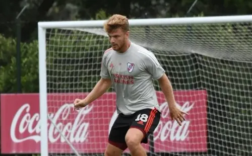 Lucas Beltrán todavía no se presentó a entrenar ya que Colón no lo quiere liberar antes del 30 de junio. (Foto: Prensa River).