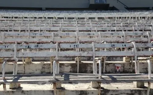Las sillas de madera irán desapareciendo poco a poco del Monumental.