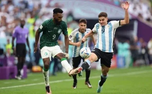 julian alvarez debut mundial argentina arabia saudita