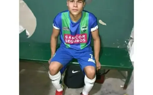 El extremo viene de jugar en Unión de Sunchales.