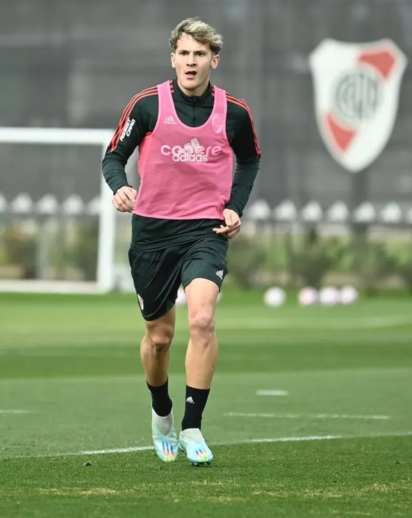 Colidio se perfila para sumar minutos ante Arsenal (Foto: Prensa River).