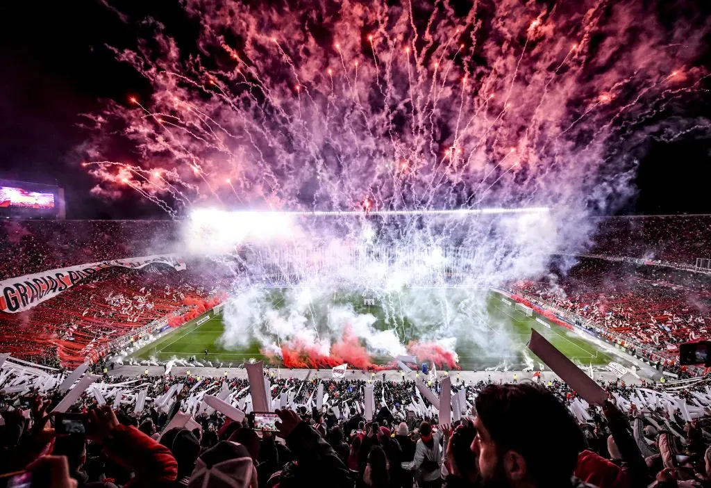 Una sana costumbre: un Monumental lleno y con entradas agotadas (Foto: Getty Images)