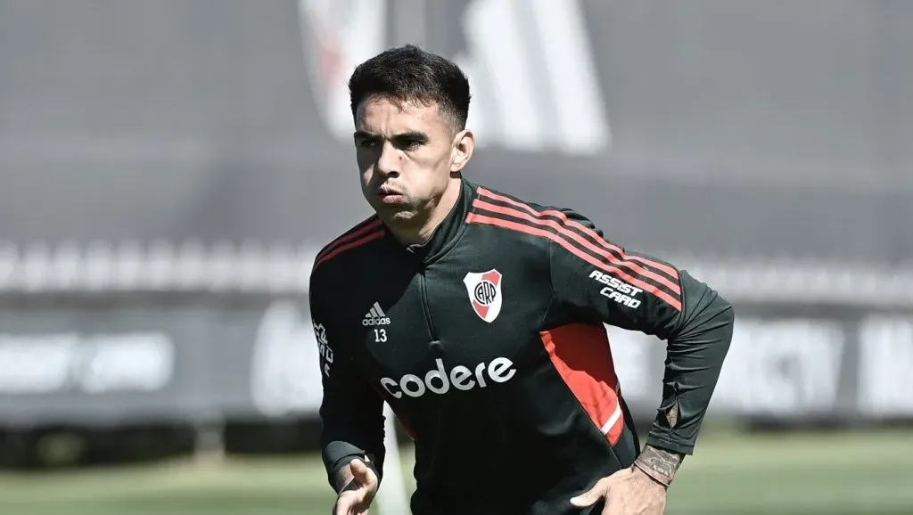 Enzo Díaz podría regresar al once titular frente a Independiente (Foto: Prensa River)