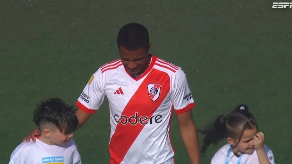 ¿De La Cruz se va de River?