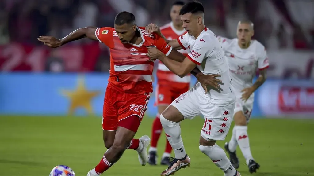 El Millonario derrotó 3 a 0 a Huracán en el último partido que se enfrentaron. (Foto: Getty).