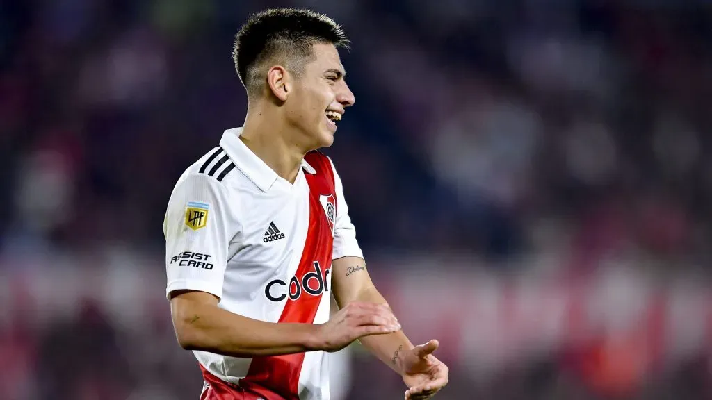 Claudio Echeverri cantó su canción preferida de River. (Foto: Getty).