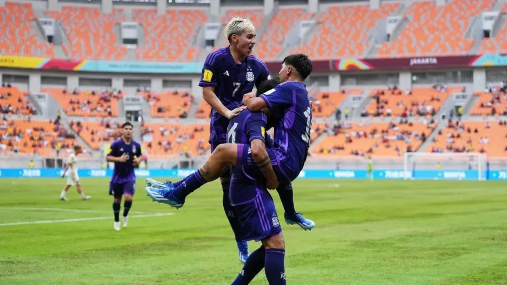 Ian Subiabre metió un gol para la Sub 17. (Foto: Prensa AFA).