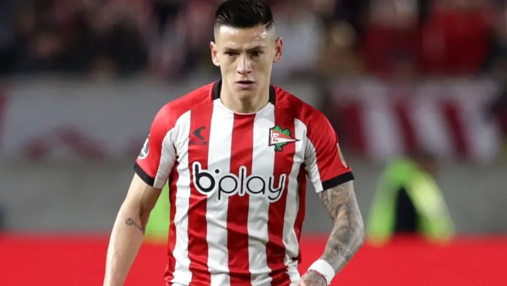 Godoy recibió y acceptó una oferta de Brasil.