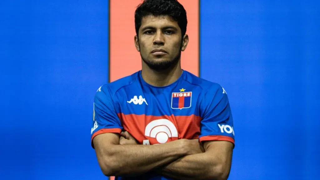Rojas disputó 12 encuentros en Tigre y marcó un tanto.