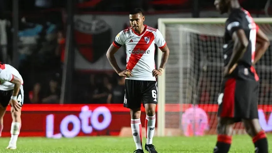 Martínez solo tiene contrato por un año más, hasta diciembre de 2024.