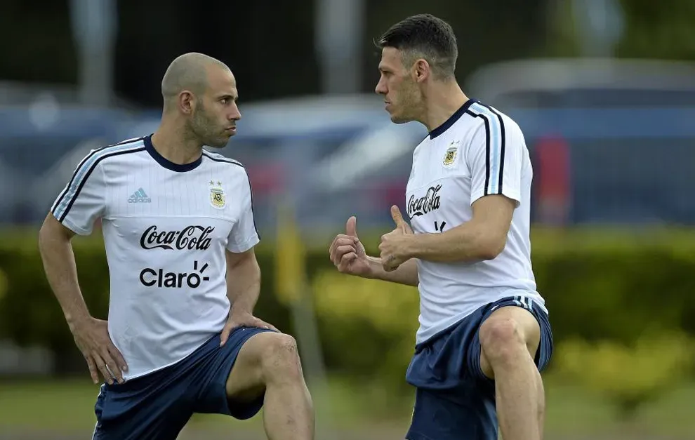 Otros tiempos: Masche y Micho juntos en la Selección Argentina (Foto: Prensa AFA)