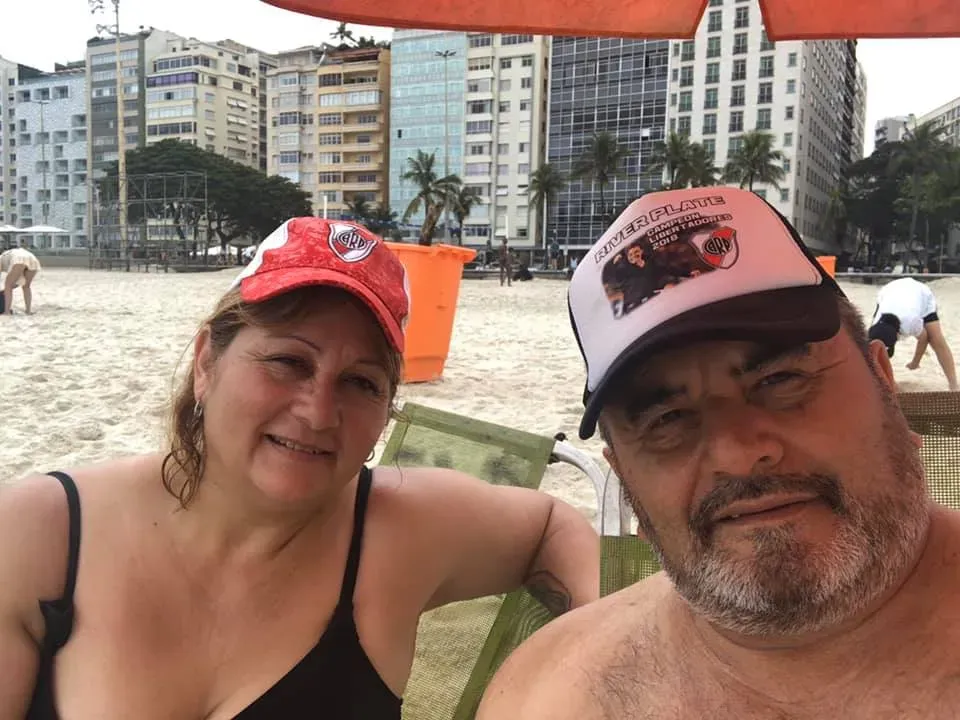 Zulema y Carli Villagra. Fanáticos de River (Foto: Facebook/ zulema.ferreira.1)