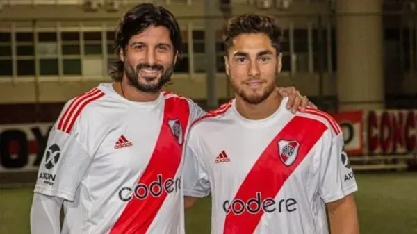 El Chori Domínguez fue uno de los impulsores de la inclusión de Cirigliano en el Senior de River.