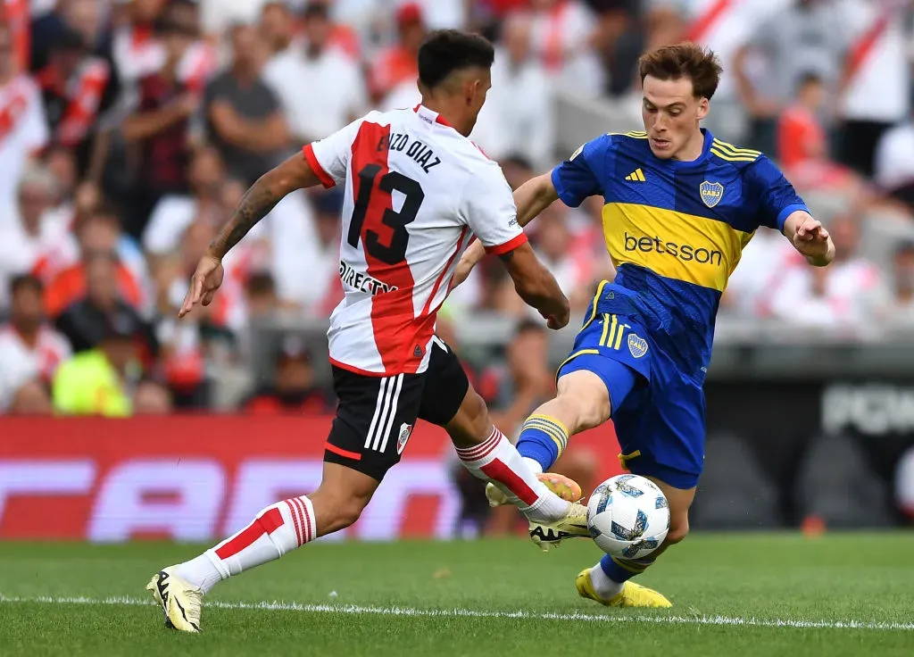 Enzo Díaz fue uno de los que no tuvo un buen partido frente a Boca. (Getty)