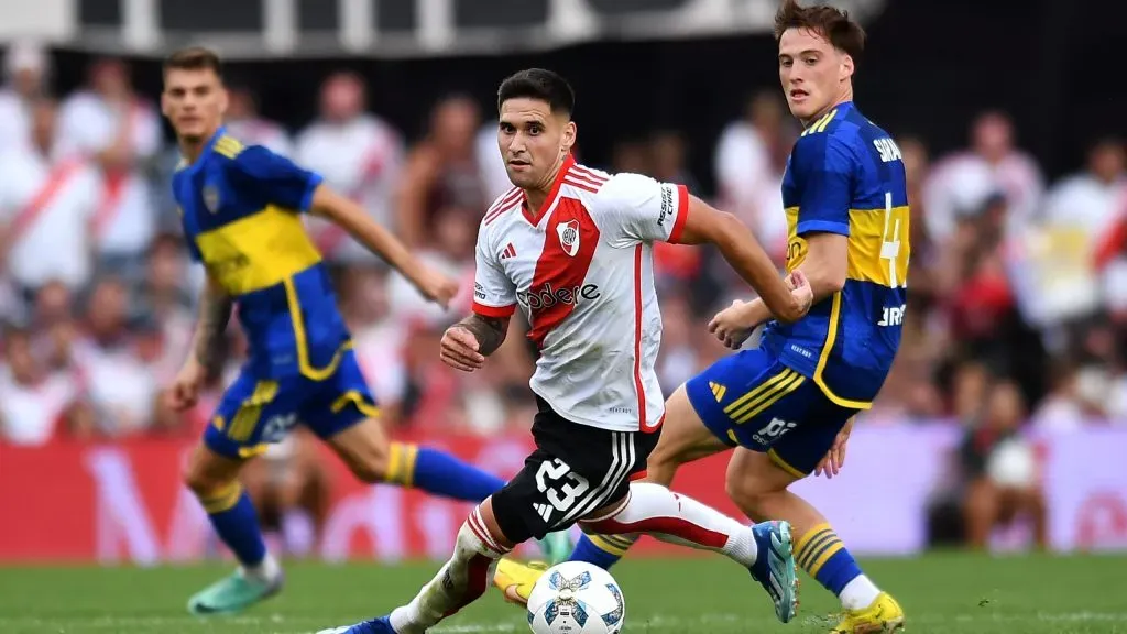 Villagra cumplió con creces en su debut como titular en River