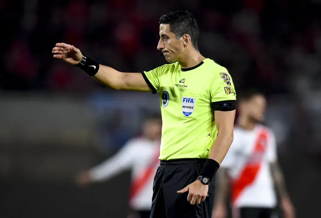 Yael Falcón Pérez será el árbitro de la final ante Estudiantes.