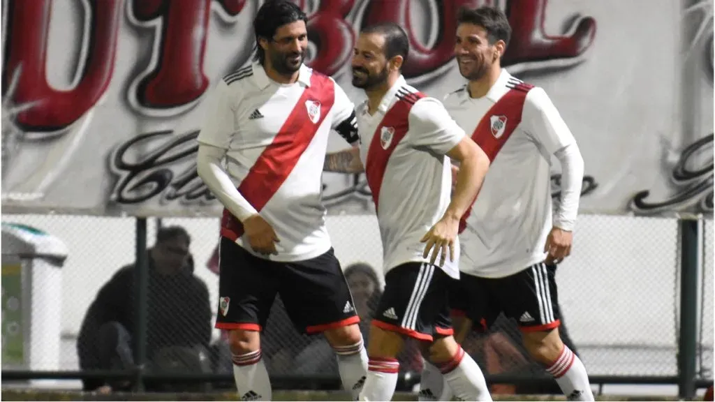 El Chori Domínguez brilló en la noche del Senior frente a Independiente