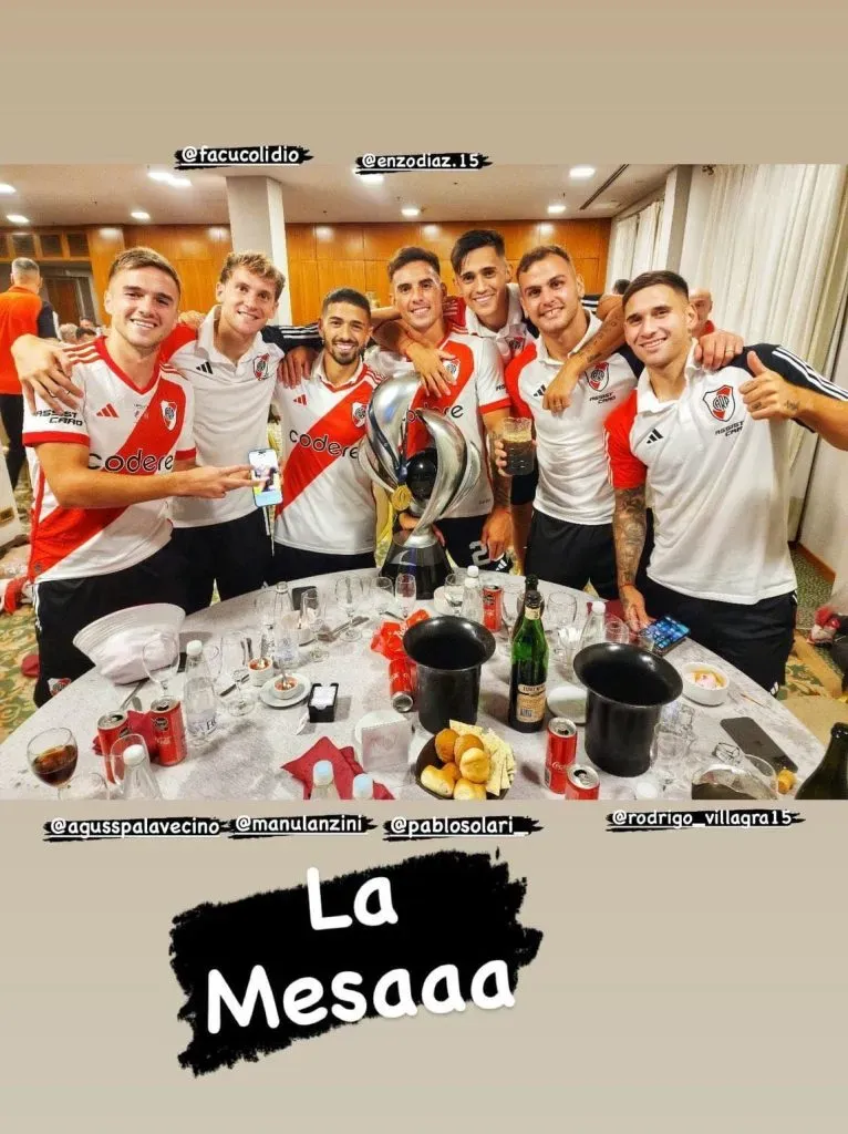 Esequiel Barco estuvo “presente” en la cena gracias a sus compañeros. (Foto: Instagram).