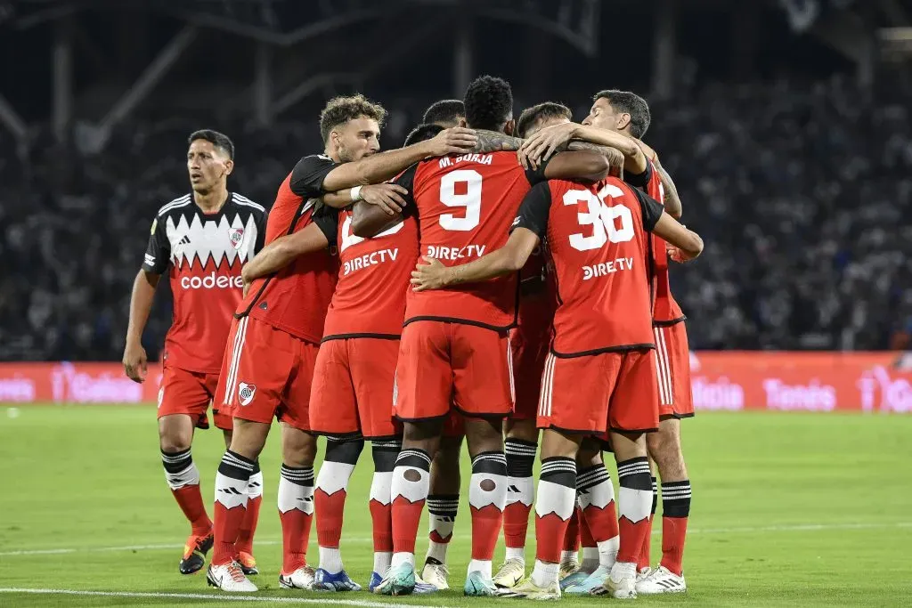 River viajará a Colombia.
