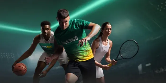 Deportistas jugando con logo bet365 en la ropa