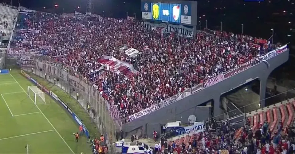 Los hinchas de River vuelven a copar Paraguay (Foto: Archivo LPM)