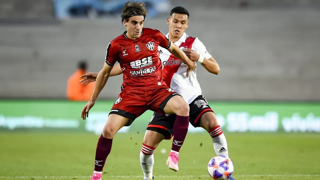 River debuta en el nuevo torneo local frente a Central Córdoba.