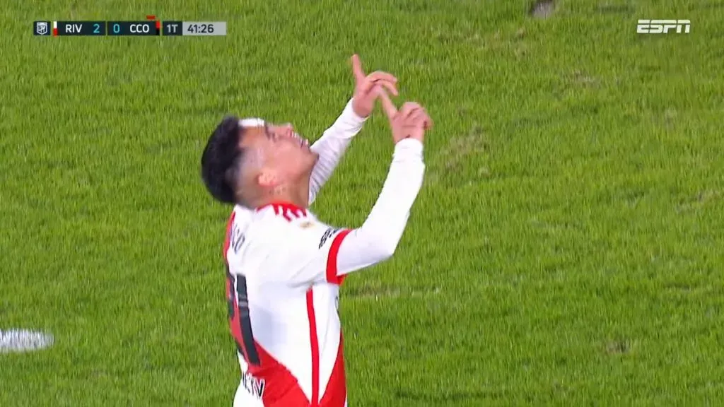 El enojo de Barco consigo mismo en el primer tiempo.