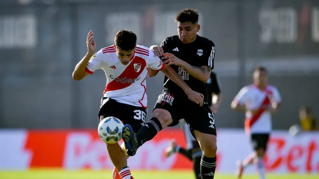River jugó un pésimo partido ante Riestra.