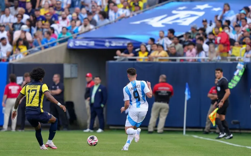 Julián Álvarez irá al banco frente a Guatemala. (AFA Prensa)