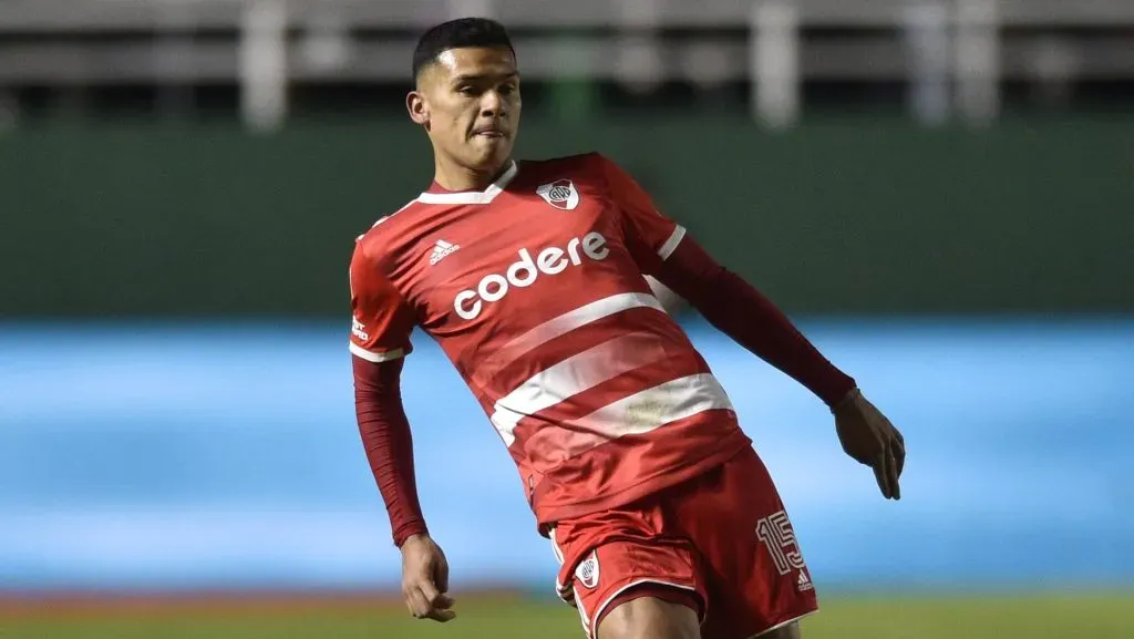 Con Sant’anna, Simón y Boselli, Herrera sabe que no tendrá lugar y por eso busca irse.