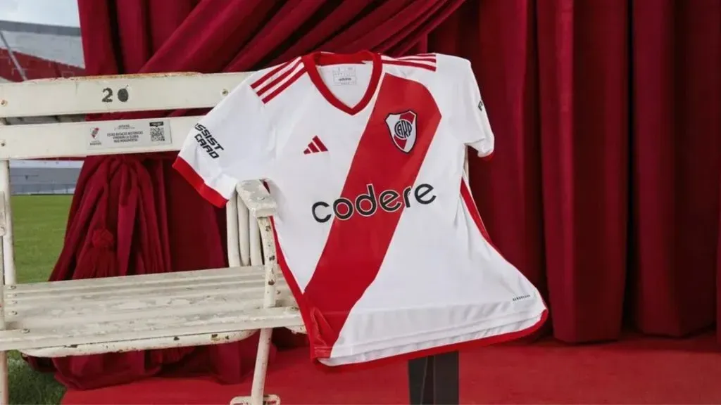 Ultima camiseta de river 2020 hotsell