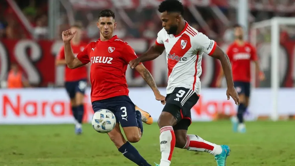 River visitará la cancha de Independiente.