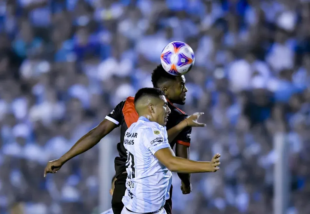 River buscará triunfar ante Atlético Tucumán para no despedirse de la lucha por el campeonato.