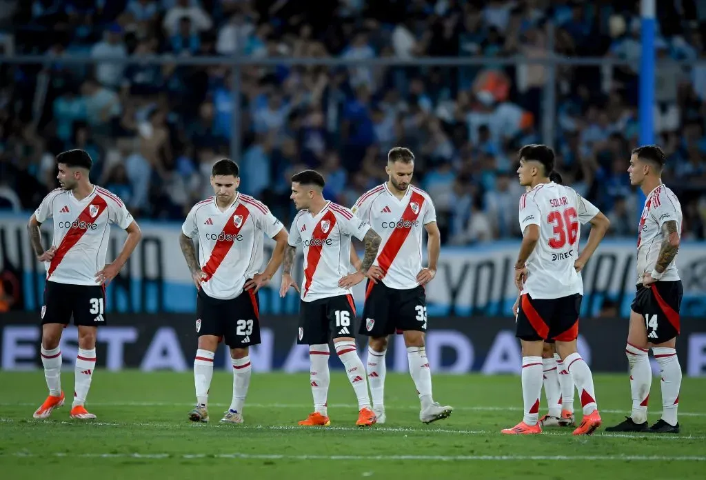 Salvo Armani y el Pity Martínez, nadie estuvo a la altura en el Cilindro de Avellaneda. (Foto: Getty).