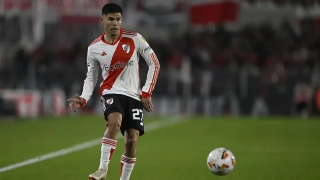 Agustín Sant’Anna podría tener un pie afuera de River. (Getty Images)